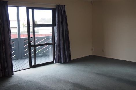 Photo of property in 2/2 Silvan Place, Bell Block, New Plymouth, 4312