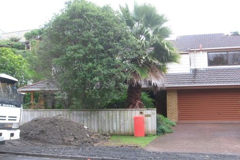 Photo of property in 24 Honeysuckle Lane, Mairangi Bay, Auckland, 0630