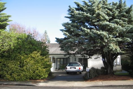Photo of property in 42 Margaret Road, Raumati Beach, Paraparaumu, 5032