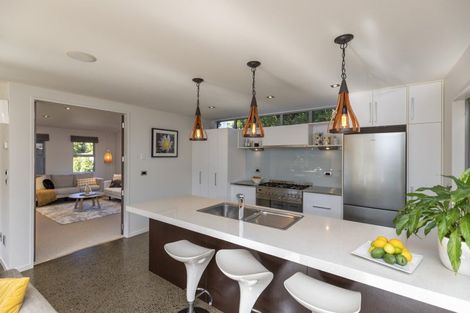 Photo of property in 21 Metzenthin Close, Raumati South, Paraparaumu, 5032