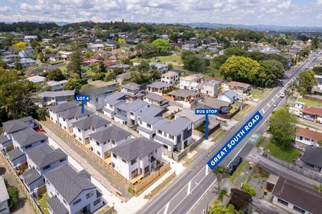 Photo of property in 44d Great South Road, Manurewa, Auckland, 2102