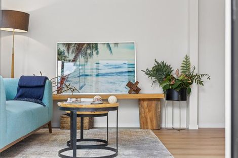 Photo of property in 58c Fitzherbert Avenue, West Harbour, Auckland, 0618