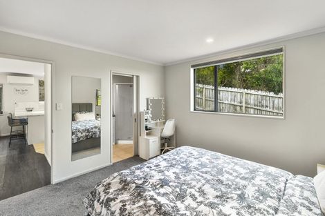 Photo of property in 17a Keri Vista Rise, Papakura, 2110