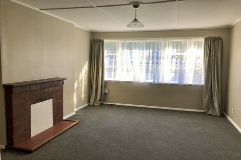 Photo of property in 92 Kowhai Street, Naenae, Lower Hutt, 5011