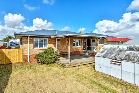 Photo of property in 14 Elizabeth Street, Tuakau, 2121