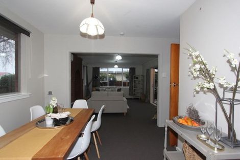 Photo of property in 21 Inwoods Road, Parklands, Christchurch, 8083