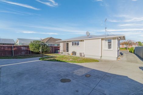 Photo of property in 29 Bickerton Street, Wainoni, Christchurch, 8061