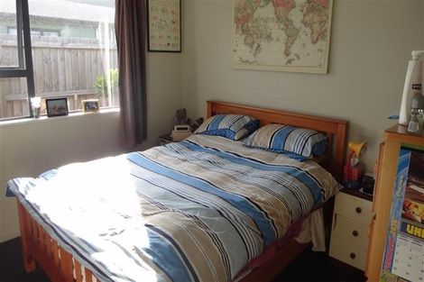 Photo of property in 5b Sylvia Street, Parklands, Christchurch, 8083
