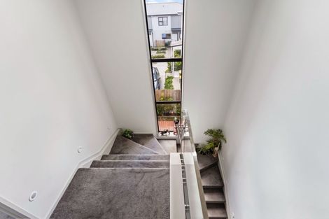 Photo of property in 5f Deveron Road, Manurewa, Auckland, 2102