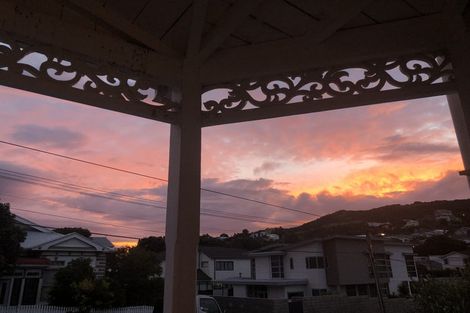 Photo of property in 22 Tamar Street, Island Bay, Wellington, 6023