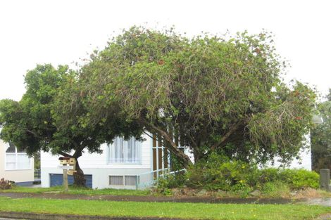 Photo of property in 1 Commins Road, Onerahi, Whangarei, 0110