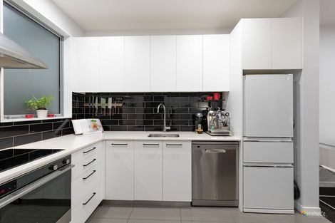 Photo of property in 1/24 Tamar Street, Island Bay, Wellington, 6023