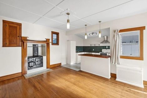 Photo of property in 30 Waimea Road, Nelson South, Nelson, 7010