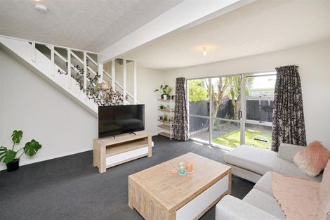 Photo of property in 3/14a Frederick Street, Waltham, Christchurch, 8011