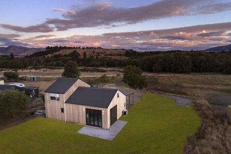 Photo of property in 19u2 Monteith Road, Albert Town, Wanaka, 9382