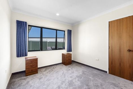 Photo of property in 11 Desmond Place, Bell Block, New Plymouth, 4312