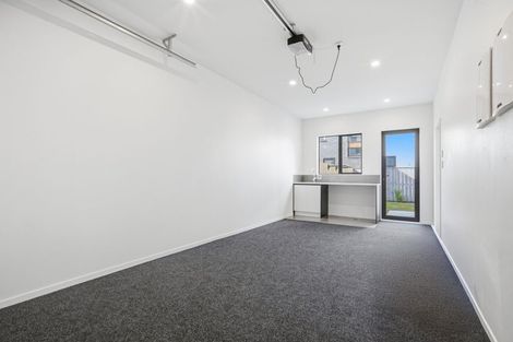 Photo of property in 12 Ocean Breeze Avenue, Hobsonville, Auckland, 0616