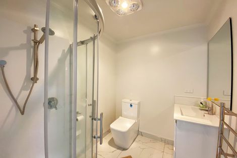 Photo of property in 105u2 Knighton Road, Hillcrest, Hamilton, 3216