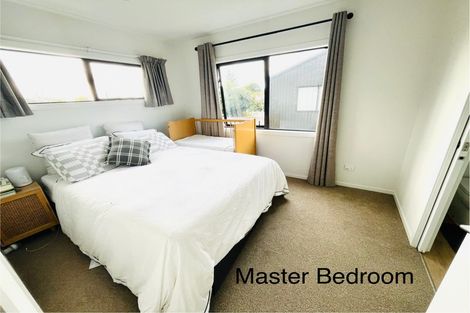 Photo of property in 6/4 Harry Ward Place, Henderson, Auckland, 0610