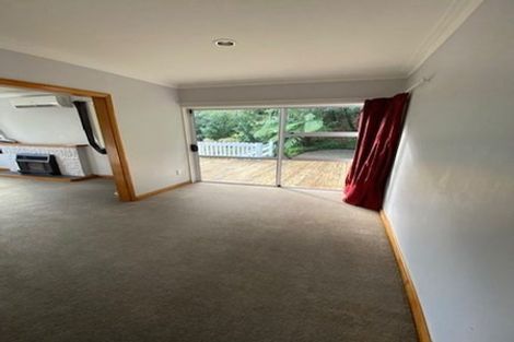 Photo of property in 19 Mahoe Street, Tawa, Wellington, 5028