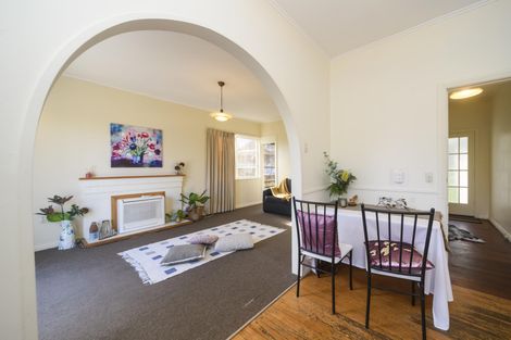 Photo of property in 3 Fairs Road, Milson, Palmerston North, 4414