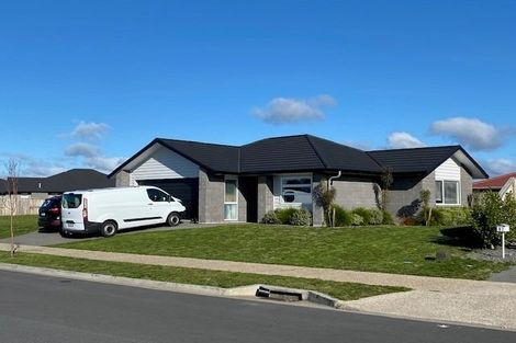 Photo of property in 84 Penetaka Heights, Pyes Pa, Tauranga, 3112
