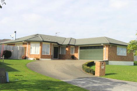 Photo of property in 3 Mohill Place, East Tamaki Heights, Auckland, 2016