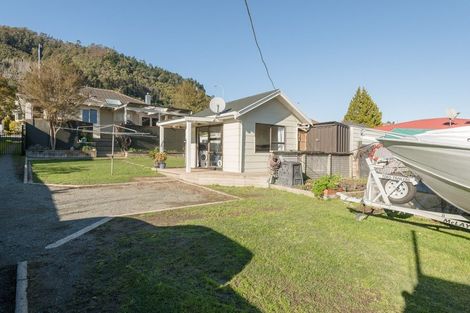 Photo of property in 144a Waimea Road, Nelson South, Nelson, 7010