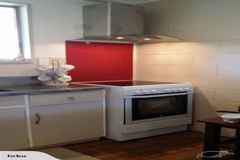 Photo of property in 10f3 Rawson Street, Tawa, Wellington, 5028