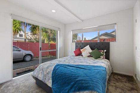 Photo of property in 5 Palmgreen Court, Stanmore Bay, Whangaparaoa, 0932