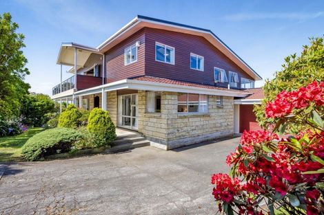 Photo of property in 38 Douglas Street, Hawera, 4610
