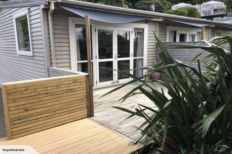Photo of property in 231u1 Marine Parade, Seatoun, Wellington, 6022