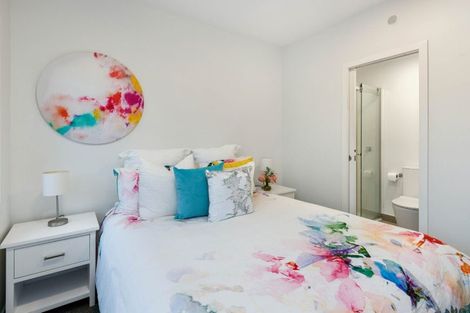 Photo of property in 2u3 Hindmarsh Street, Johnsonville, Wellington, 6037