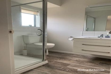 Photo of property in 18 Claridge Place, Mount Maunganui, 3116