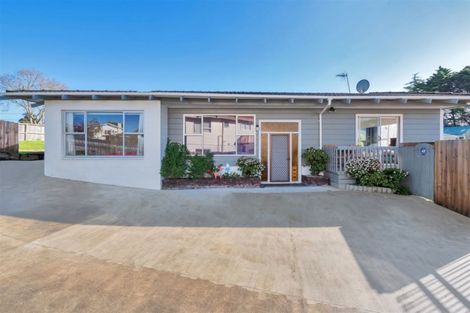 Photo of property in 7 Spence Road, Henderson, Auckland, 0612