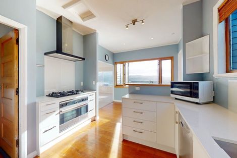 Photo of property in 93 Tannadyce Street, Strathmore Park, Wellington, 6022