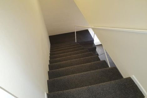 Photo of property in 33 Findlay Street, Moturoa, New Plymouth, 4310