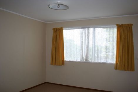 Photo of property in 77 Solar Road, Glen Eden, Auckland, 0602
