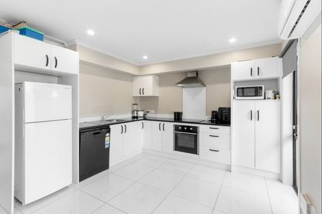 Photo of property in 188u5 Massey Street, Frankton, Hamilton, 3204