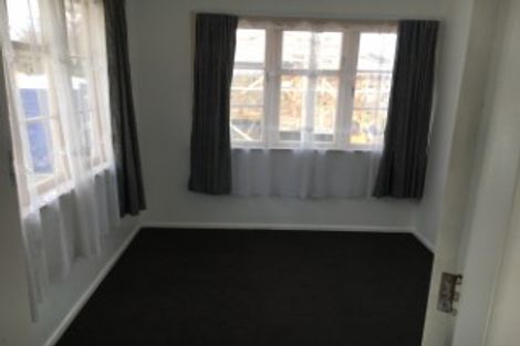Photo of property in 27 Collins Road, Melville, Hamilton, 3206