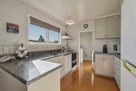 Photo of property in 18 Alison Street, Mangakakahi, Rotorua, 3015