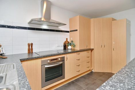 Photo of property in 2 Flaxwood Lane, Waltham, Christchurch, 8023