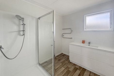 Photo of property in 4 Cresta Place, Onerahi, Whangarei, 0110