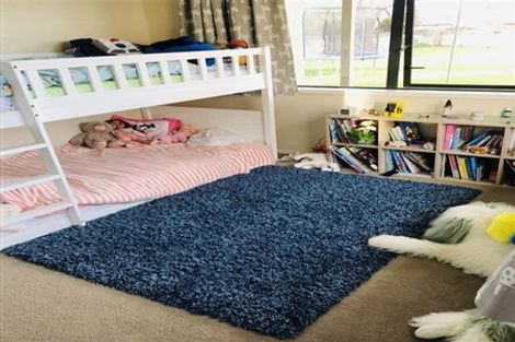 Photo of property in 5 Lagoon View, Gulf Harbour, Whangaparaoa, 0930