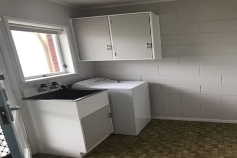 Photo of property in 4/30 Campbell Road, Onehunga, Auckland, 1061