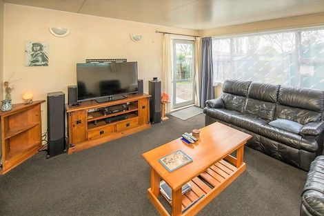 Photo of property in 593 Ferry Road, Woolston, Christchurch, 8023