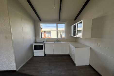Photo of property in 10a Kirkcaldy Street, South Dunedin, Dunedin, 9012