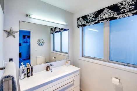 Photo of property in 84a Te Awa Avenue, Te Awa, Napier, 4110