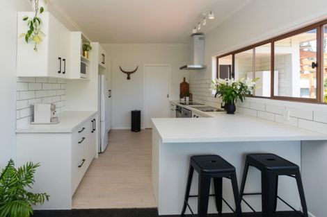 Photo of property in 472 Maharakeke Road, Waipukurau, 4281