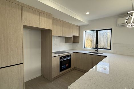 Photo of property in 19 Yeoman Place, Howick, Auckland, 2014